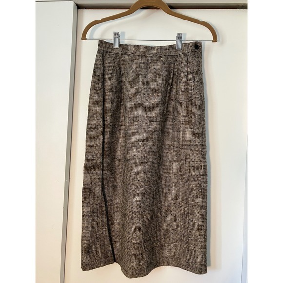 Saks Fifth Avenue Sanyo Houndstooth Skirt Pure Silk Size 4 career - Picture 1 of 9